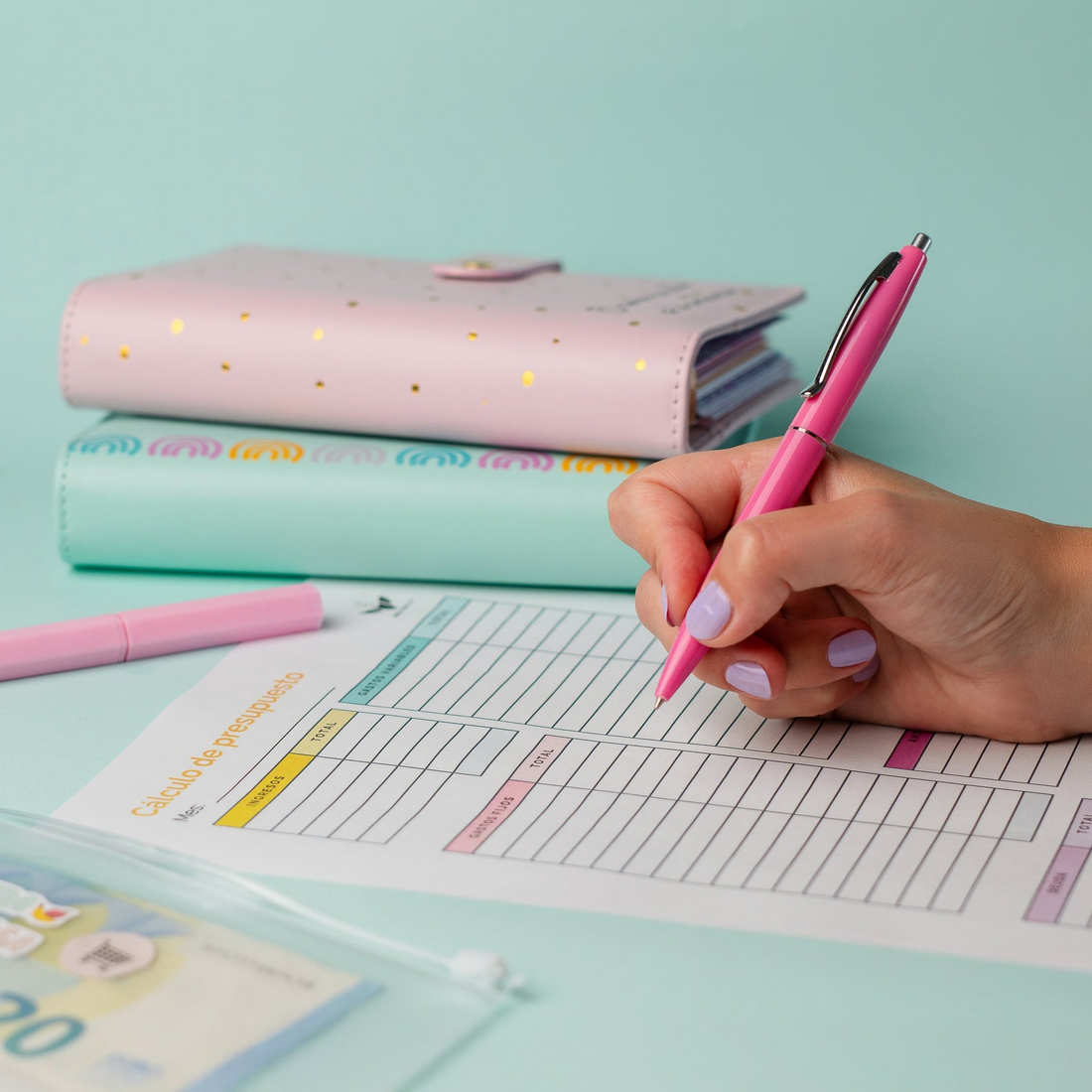 Why you never make it to the end of the month (even though you don't spend that much)